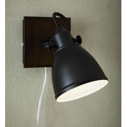 Markslöjd 108211 - Seinäkohdevalo NATIVE 1xE14/18W/230V musta/ruskea