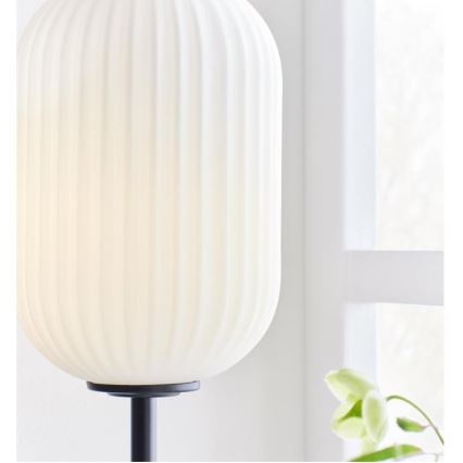 Markslöjd 108252 - Pöytälamppu CAVA 1xE14/40W/230V musta