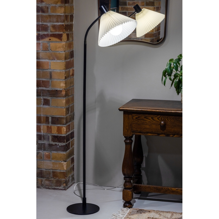 Markslöjd 108568 - Lattialamppu MIRA 1xE27/40W/230V musta