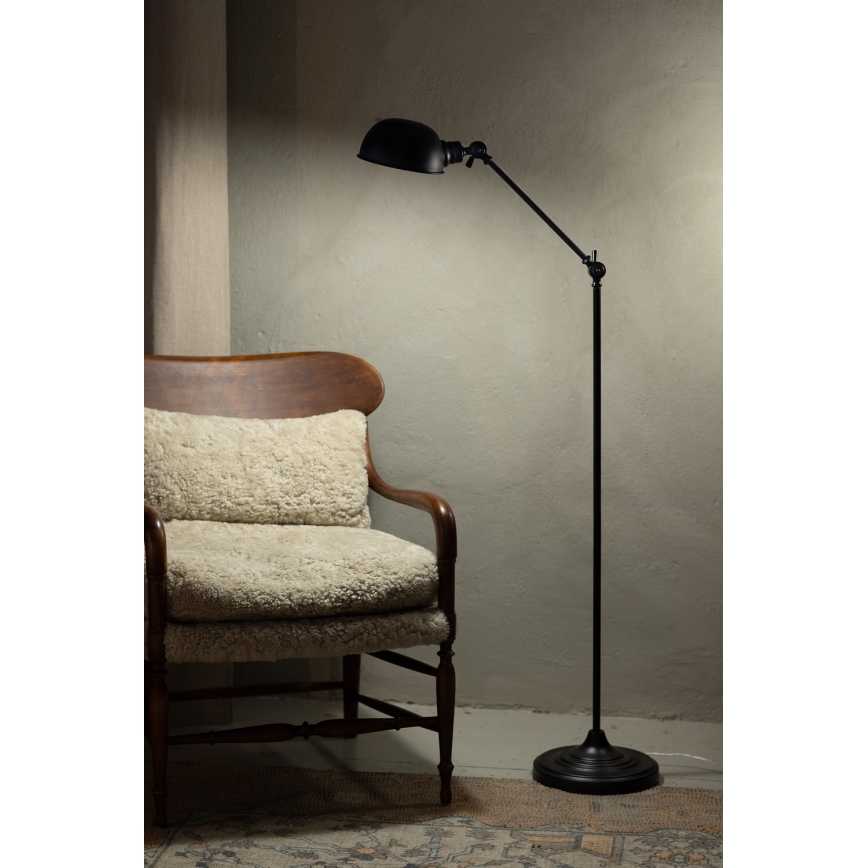 Markslöjd 108586 - Lattialamppu PORTLAND 1xE27/40W/230V musta