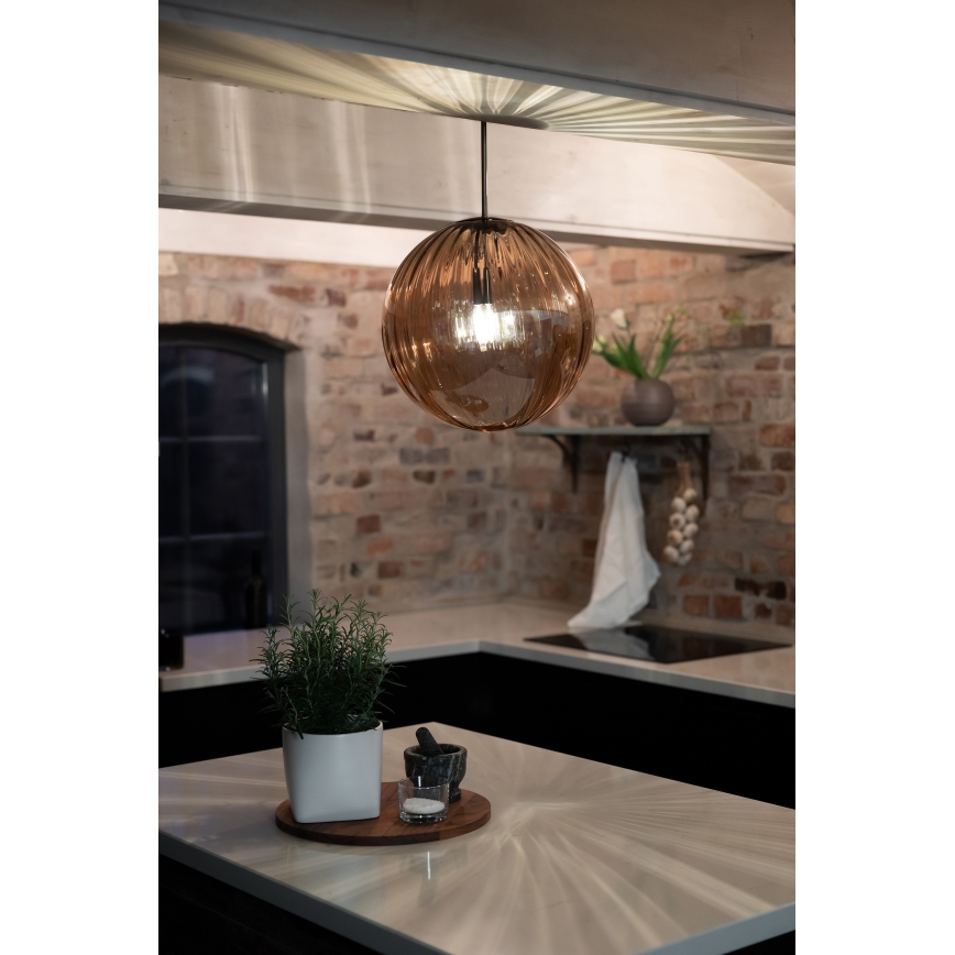 Markslöjd 108763 - Kattokruunu johdossa FENGARI 1xE14/40W/230V beige