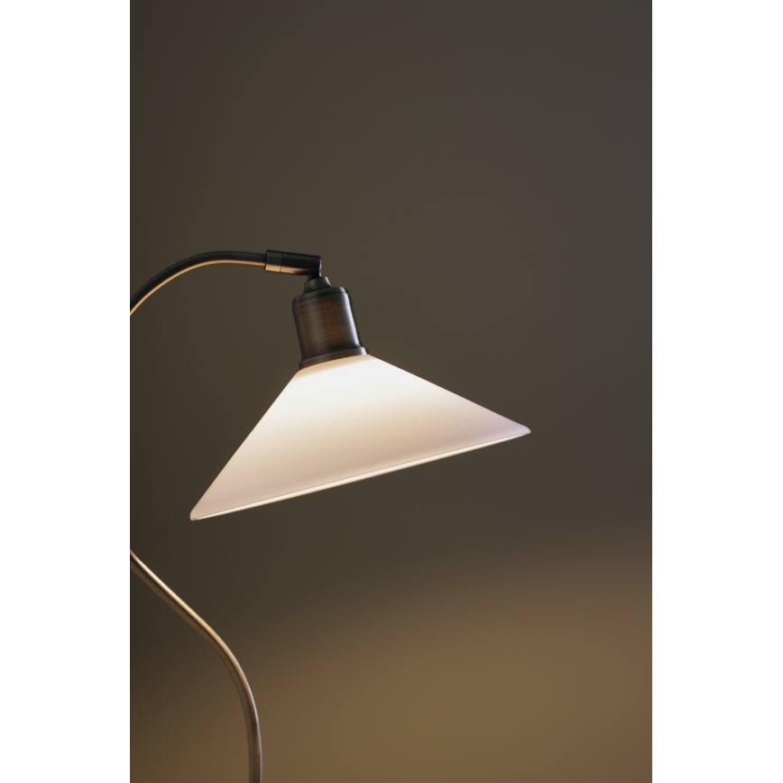 Markslöjd 108863 - Pöytävalaisin VELA 1xE27/40W/230V messinki/valkoinen