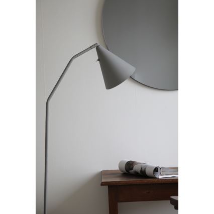 Markslöjd 108891 - himmennettävä LED-lattiavalaisin FUNIL LED/4,9W/230V CRI 90 harmaa