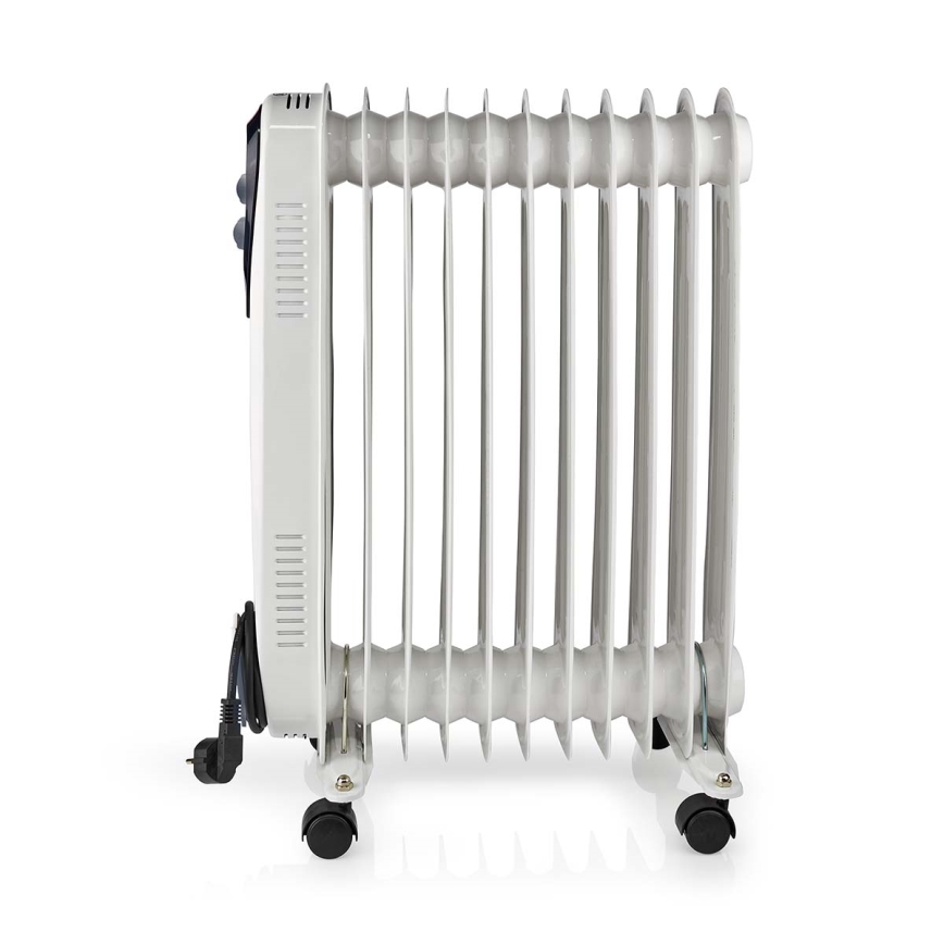 Kannettava öljylämmitin, jossa 11 tasoa 1000/1500/2500W/230V