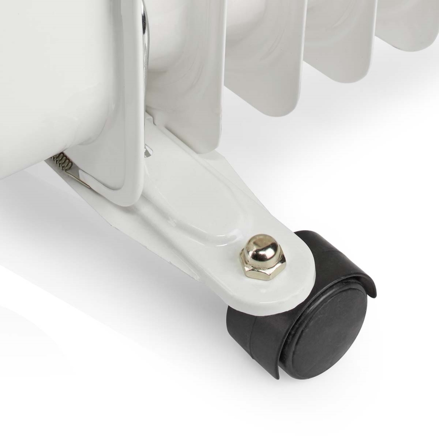 Kannettava öljylämmitin, jossa 11 tasoa 1000/1500/2500W/230V