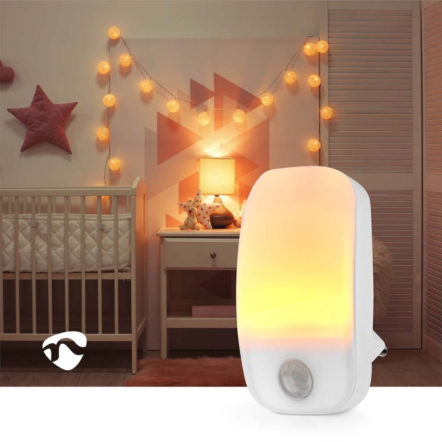 LED Suuntavalaisin liike- ja hämärätunnistimella LED/0,55W/230V valkoinen