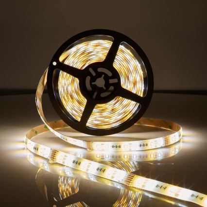 LED RGB Smart Wi-Fi -nauha LED / 15W / 230V 2700-6500K 5 m