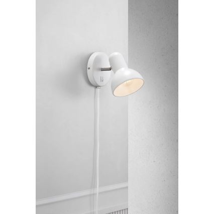 Nordlux - Seinävalaisin TEXAS 1xE27/60W/230V valkoinen