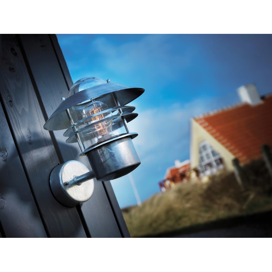 Nordlux - Ulkoseinävalaisin BLOKHUS 1xE27/60W/230V IP54 hopea