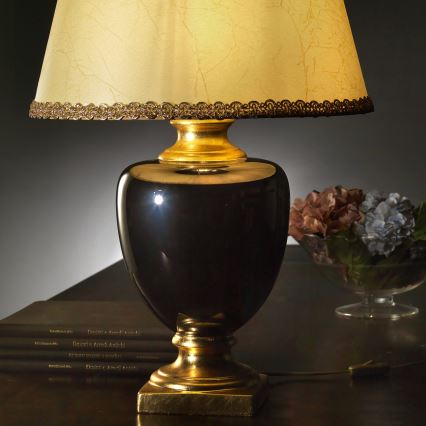 ONLI - Pöytävalaisin MOZART 1xE27/22W/230V musta/kultainen 67 cm