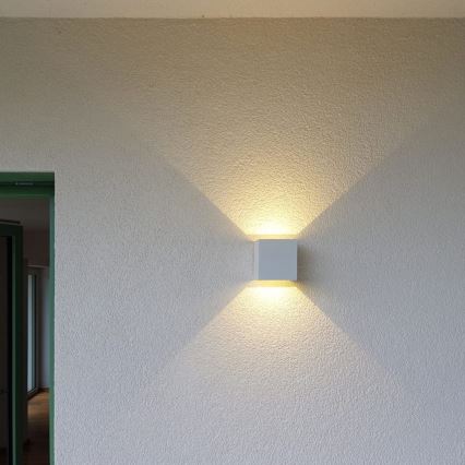LED Ulkoseinävalaisin CUBE 2xLED/3W/230V IP54 valkoinen