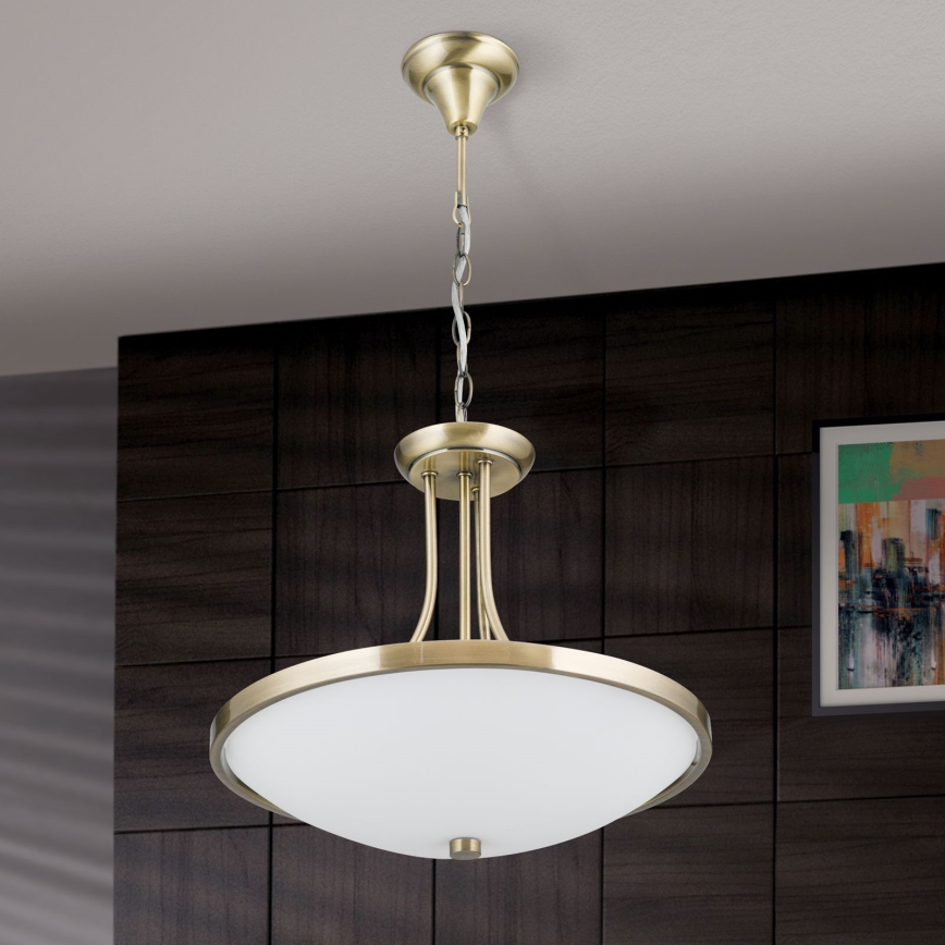 Kattokruunu ketjussa AIDA 3xE27/60W/230V halkaisija 39,5 cm messinki