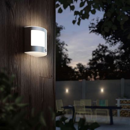 Philips - LED-ulkoseinävalaisin anturilla 1xLED/3,5W IP44