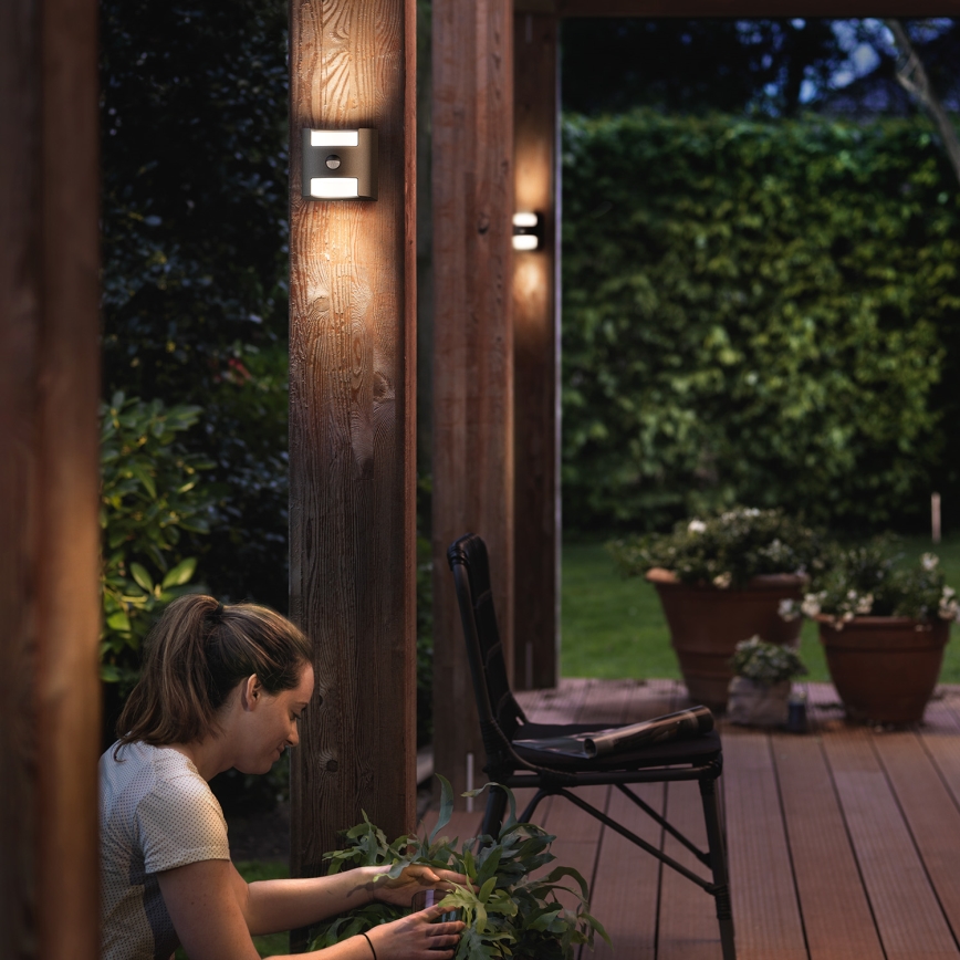 Philips - Ulkosensorivalo 2xLED/4,5W/230V IP44