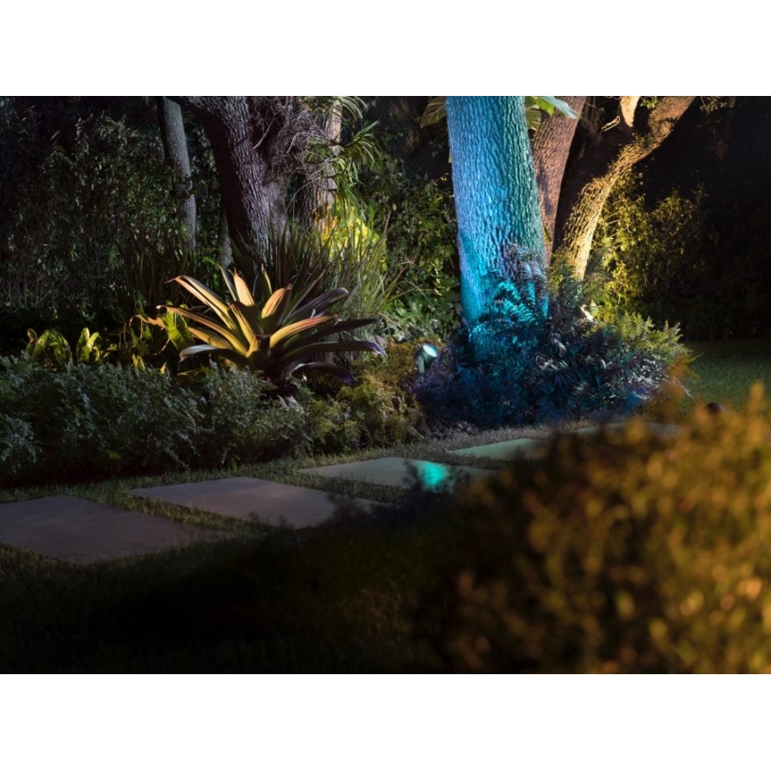 Philips - LED RGB Himmennettävä ulkolamppu Hue LILY LED/15W/230V IP65