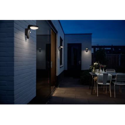 Philips - LED ulkoseinävalaisin anturilla LED/9W/230V 2700K IP44