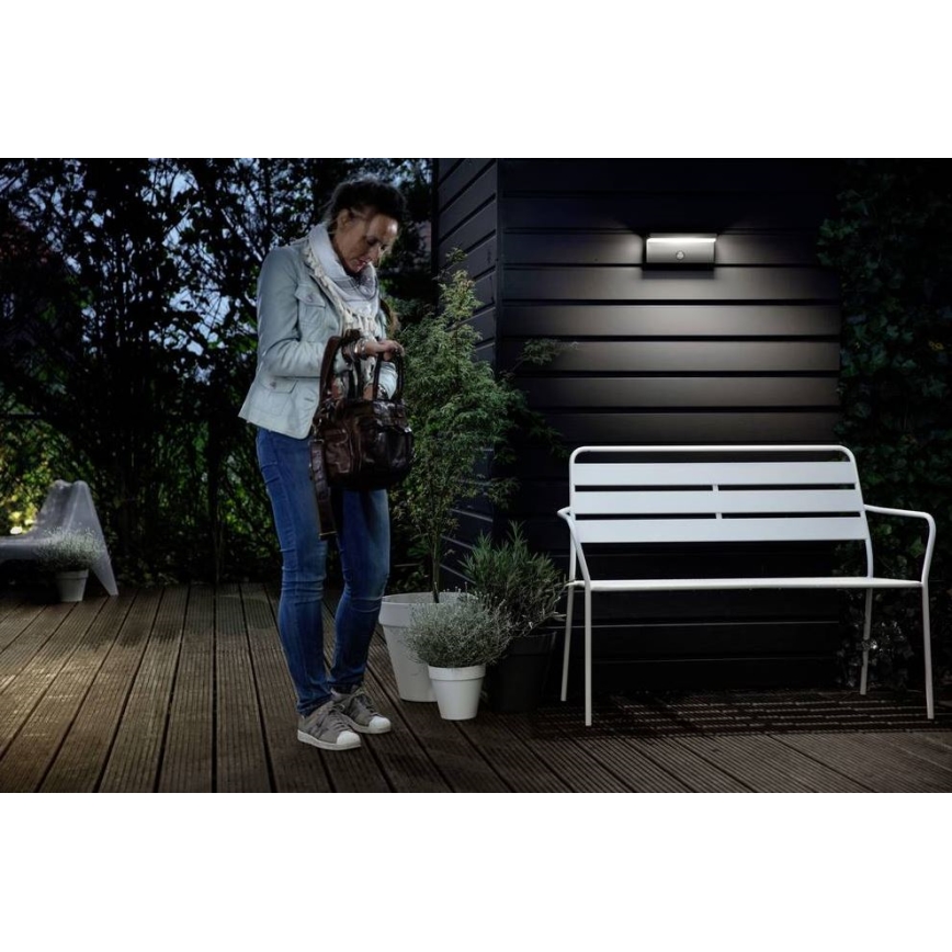 Philips - LED Ulkovalo anturilla BUSTAN LED/3,8W/230V 2700K IP44