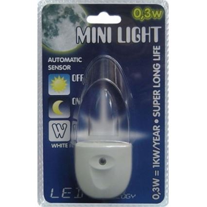 Pistorasialamppu MINI-LIGHT (väriä vaihtava)