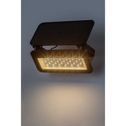 Rabalux - LED-aurinkovalonheitin anturilla LED/8W/3,7V 3000/4000/6500K IP65