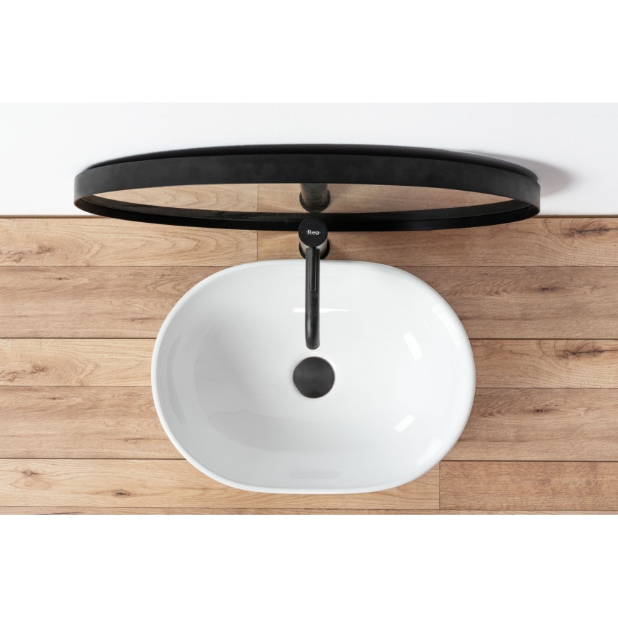 REA-U0416 - Tasoallas AMELIA 34,5x48 cm keramiikka/kiiltävä valkoinen