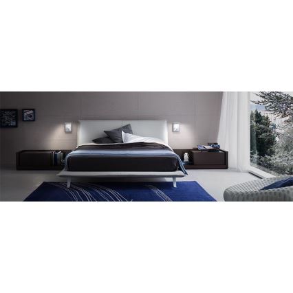Redo 01-1499 - LED-seinävalaisin AGOS LED/6W/230V + LED/3,2W USB valkoinen