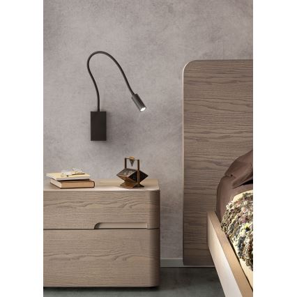 Redo 01-2755 - LED-seinävalaisin WALLIE LED/3W/230V USB CRI 90 musta