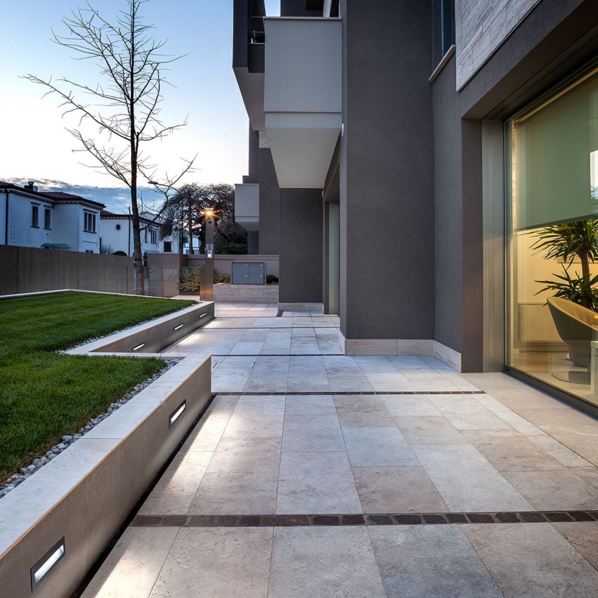 Redo 9092-LED Ulkoinen opastusvalaisin IGOR LED/6W/230V 3000K IP54 antrasiitti