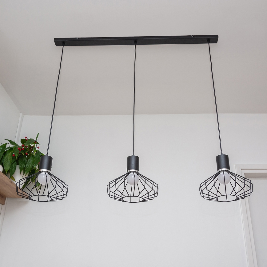 Riippuvalaisin SOLANO 3xE27/15W/230V musta/kiiltävä kromi