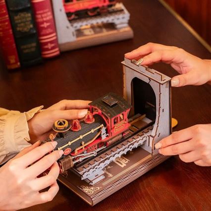 RoboTime - 3D palapeli Kirjapidike Historiallinen höyryveturi