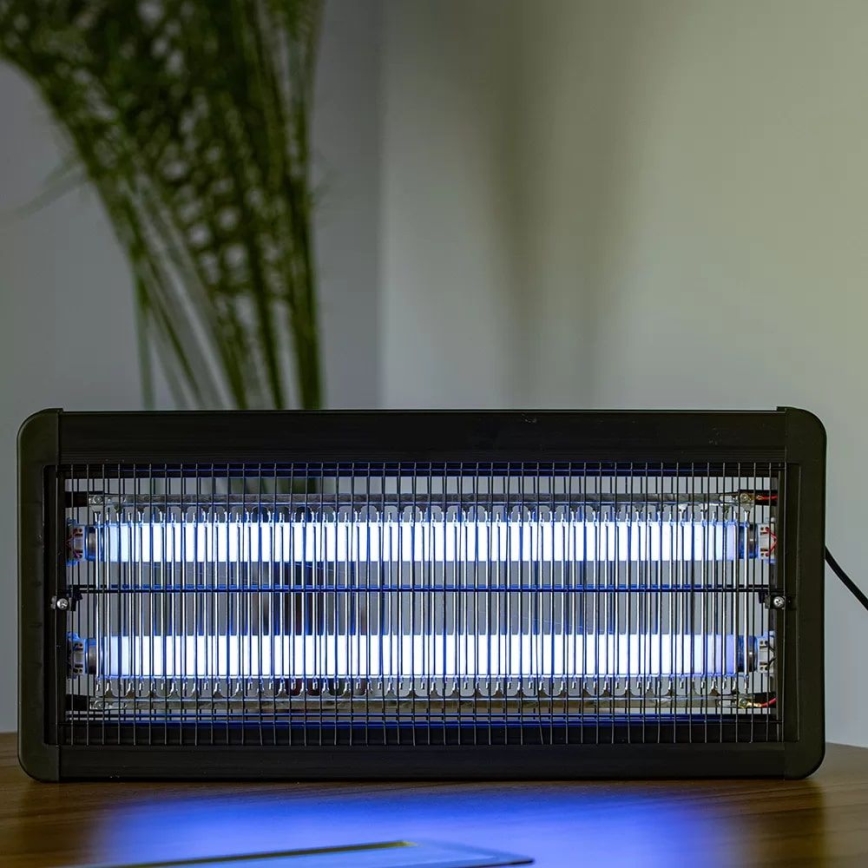 Sähköinen hyönteissuoja 2x15W/230V 120 m²