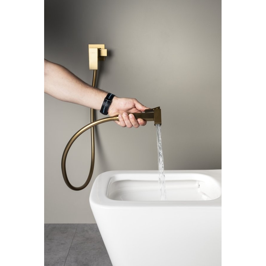 Sapho - Bidet-sekoitin suihkusuuttimella piilotettuun asennukseen CUBEMIX mattakulta