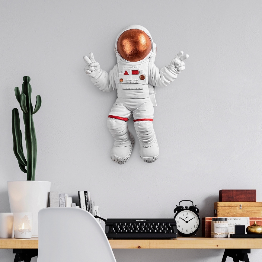 Seinäkoriste 47x35 cm astronaut kupari