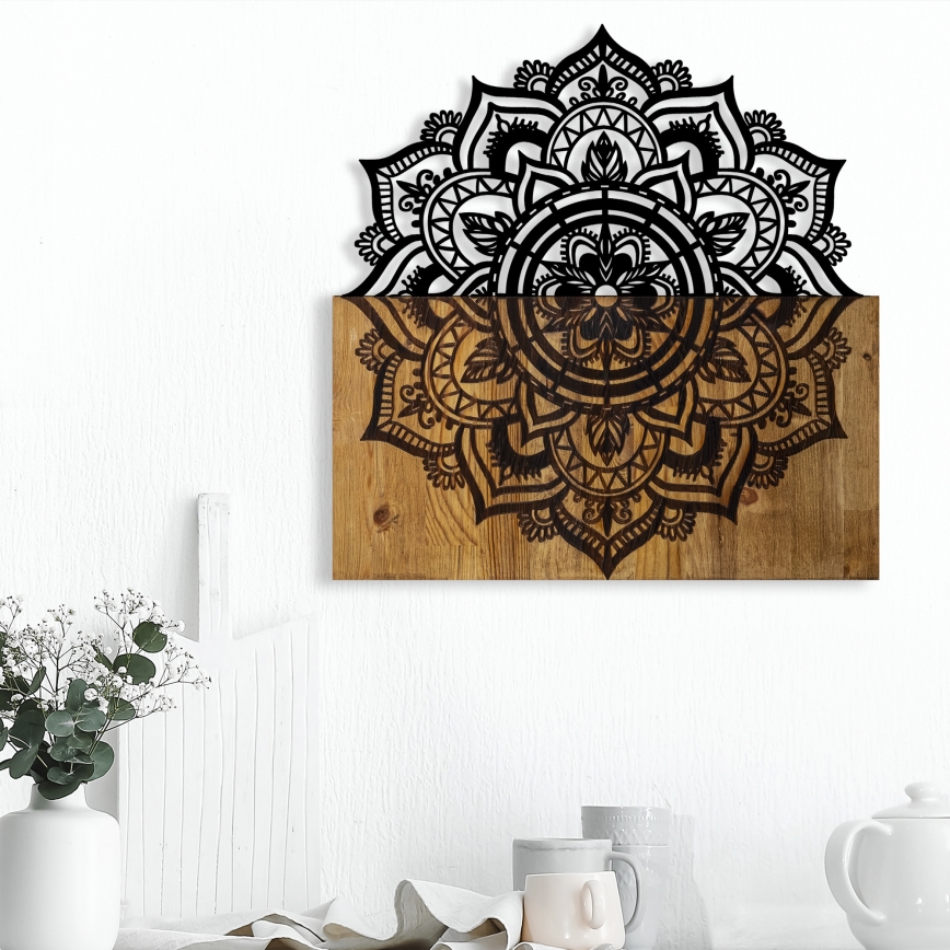 Seinäkoriste 59x58 cm mandala puu/metalli