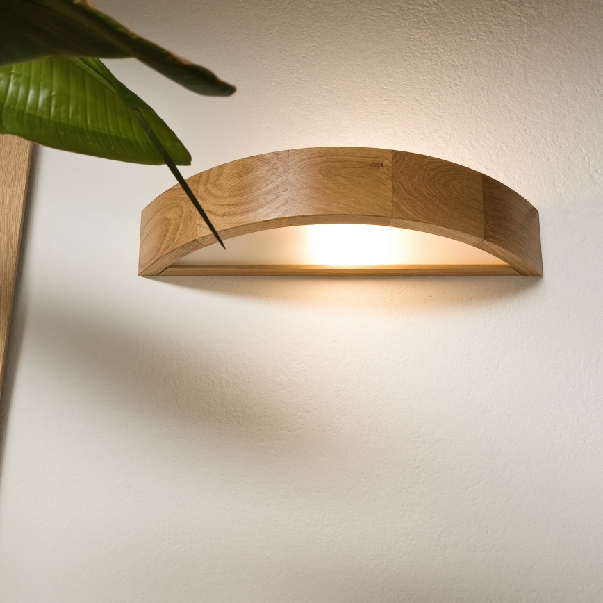 Seinävalaisin OAK 1xE27/60W/230V tammi