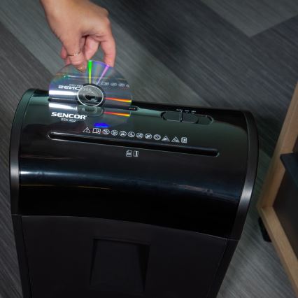 Sencor - CD- ja paperisilppuri A4 tilavuus 14 l 230V musta