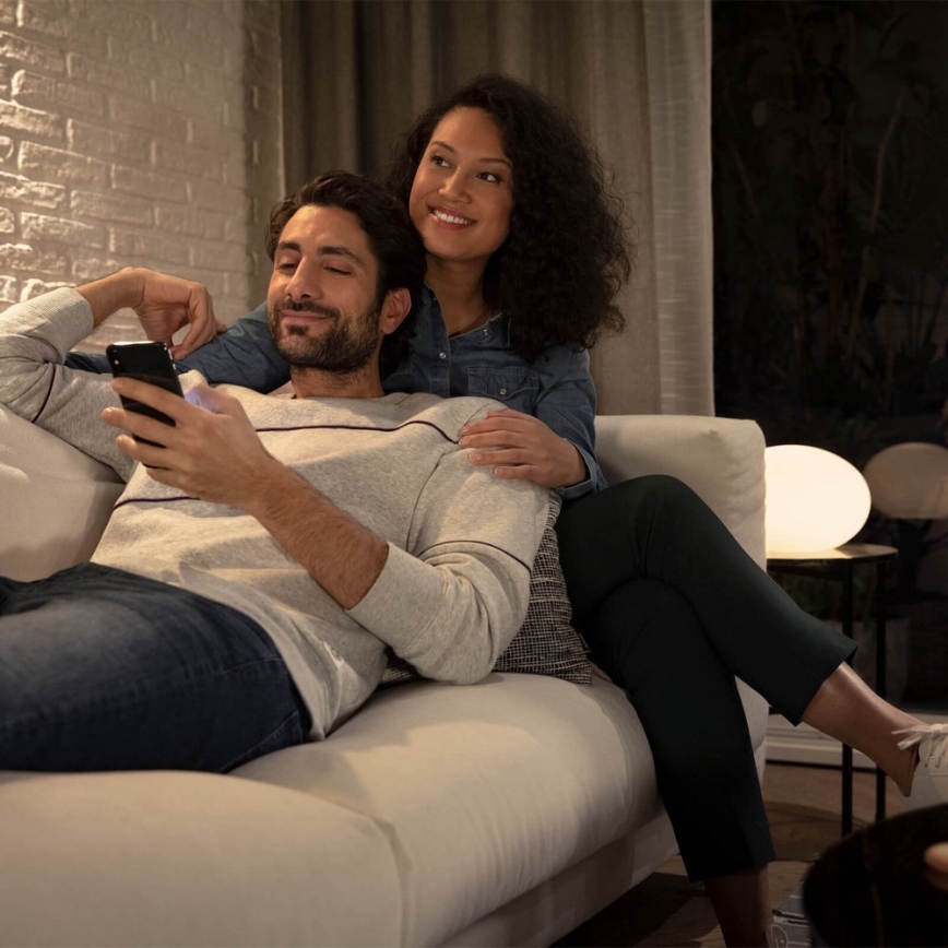 SETTI 2x Himmennettävä LED-polttimo Philips Hue VALKOINEN E27/9W/230V 2700K
