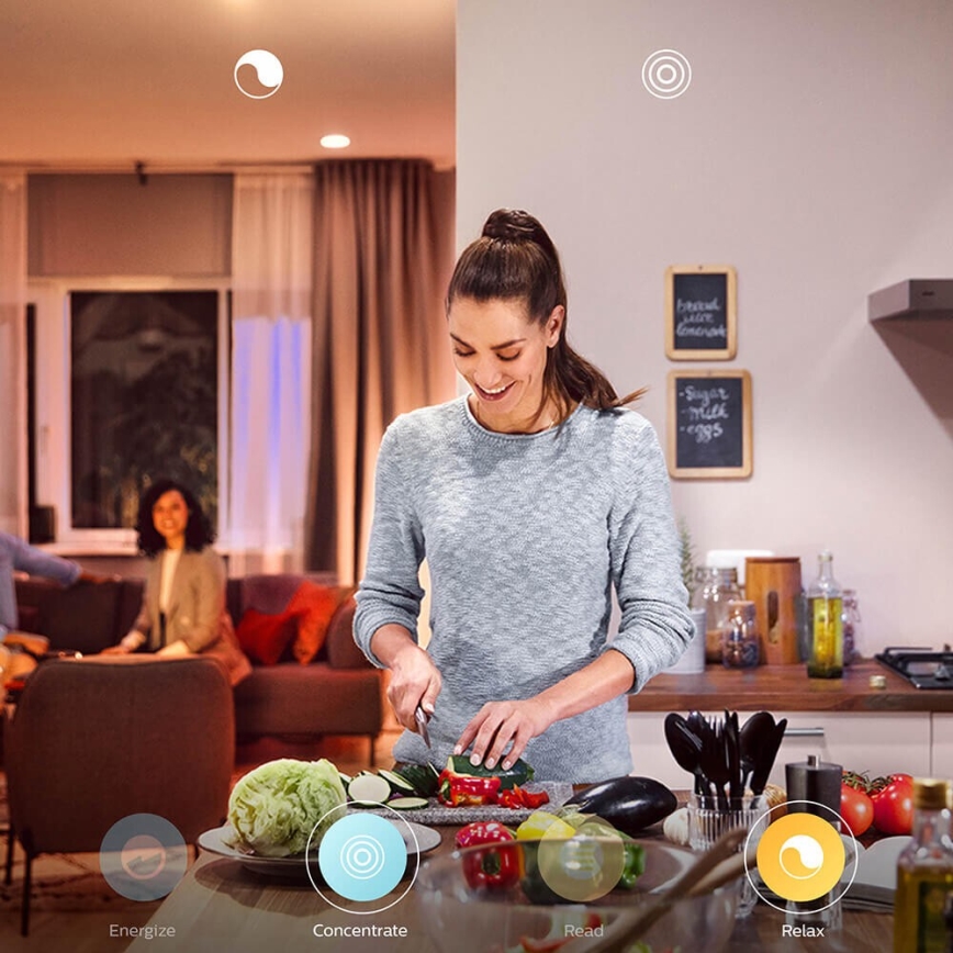 SETTI 2x Himmennettävä LED-polttimo Philips Hue VALKOINEN E27/9W/230V 2700K