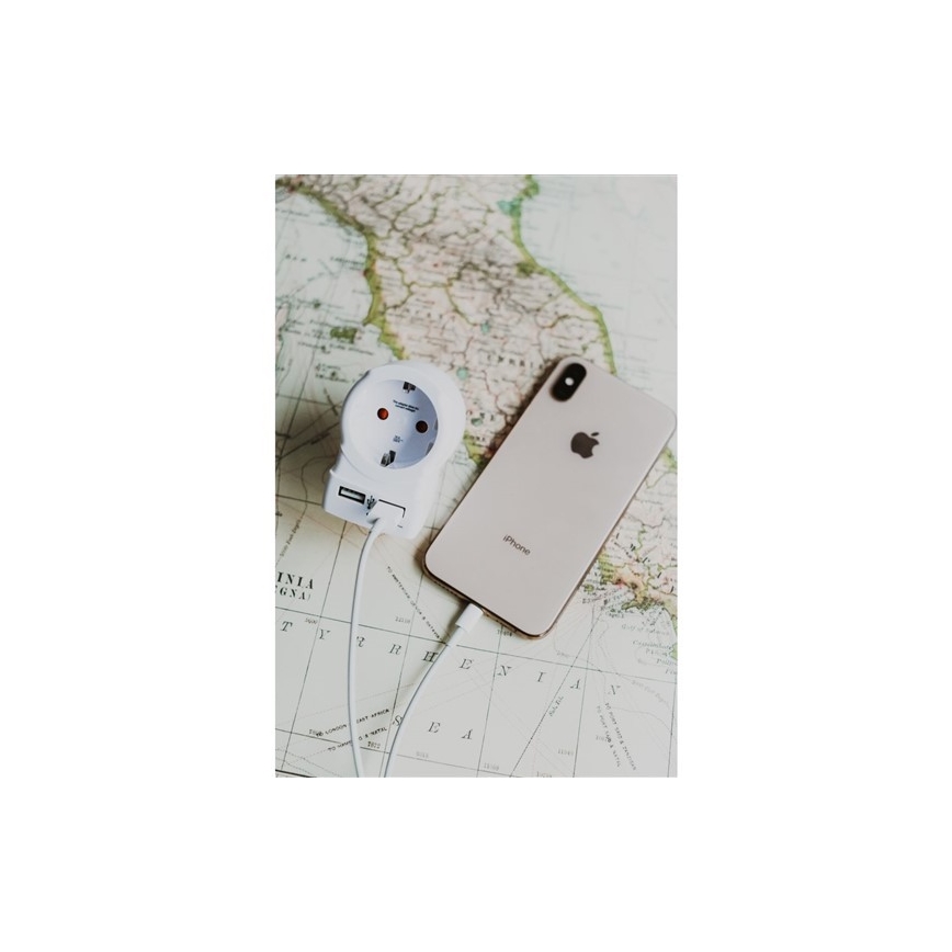 Solight PA29USB - Matkasovitin USA: n 230V + 2x USB-portti