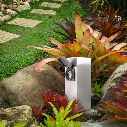 Ulkoinen pistorasiapylväs 2x 230V IP44 mattakromi kulmikas