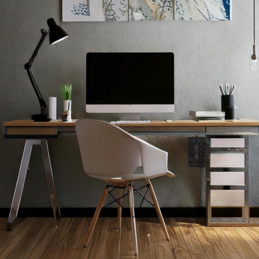 Jatkojohto kytkimellä ja ylijännitesuojalla, 8 pistorasiaa (tyyppi E) + 1xUSB-A + 1xUSB-C, 2 m, musta