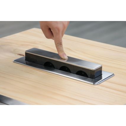 Pöytään asennettava pistorasiapylväs 3×230 V + USB-A + USB-C