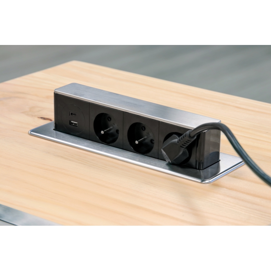 Pistorasia pöydälle 3x230V + USB-A + USB-C