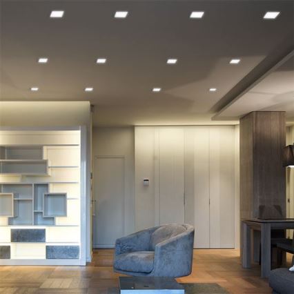 LED-upotettava valaisin LED/24W/230V 3000/4000/6000K 30x30 cm valkoinen