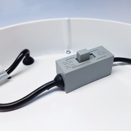 LED-kattovalaisin, 24W/230V, 3000/4000/6000 K, halkaisija 30 cm, valkoinen