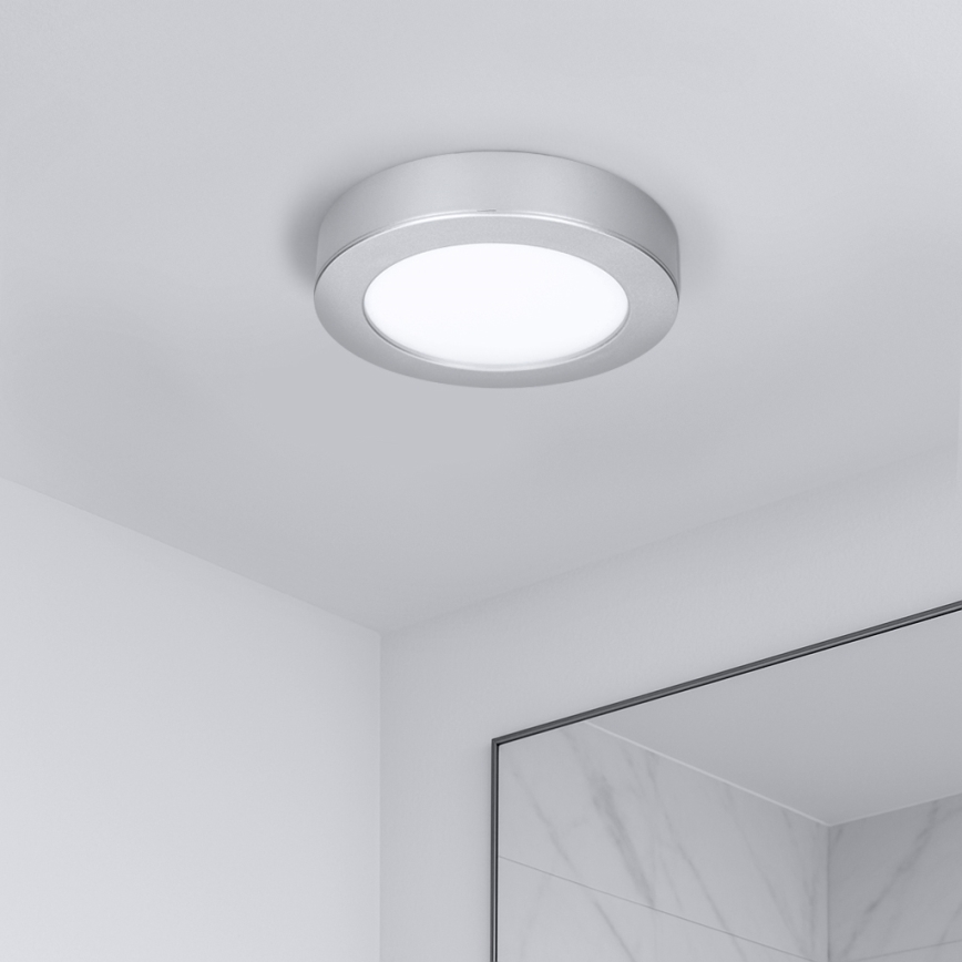 LED pinta- ja uppoasennettava paneeli 2-in-1 LED/12W/230V 3000/4000/6000K halkaisija 17 cm IP54 hopea