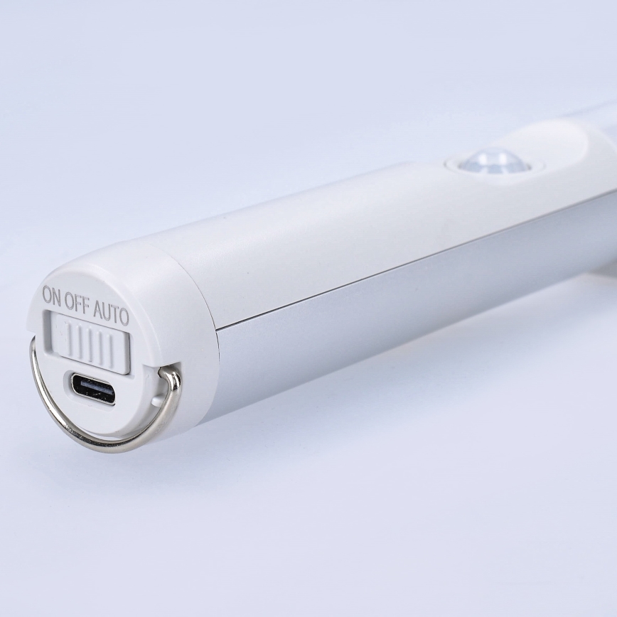 LED Ladattava kalustevalaistus anturilla LED/2,5W/3,7V 3000K 1800mAh