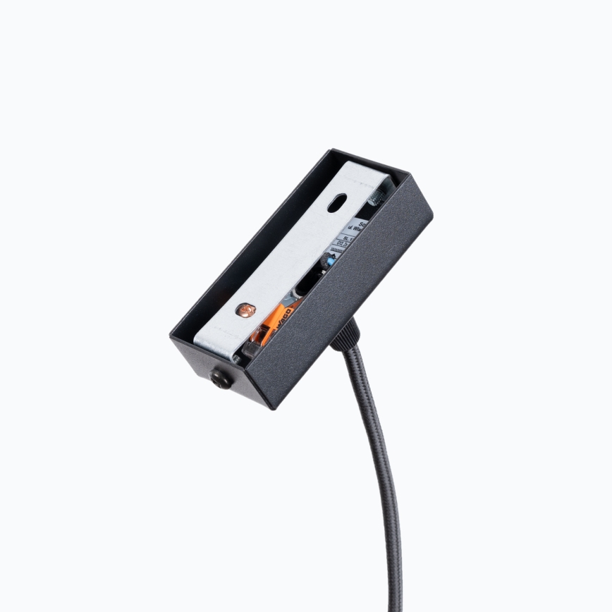 LED-kattokruunu johdossa SPARK 1xG13/8,5W/230V musta