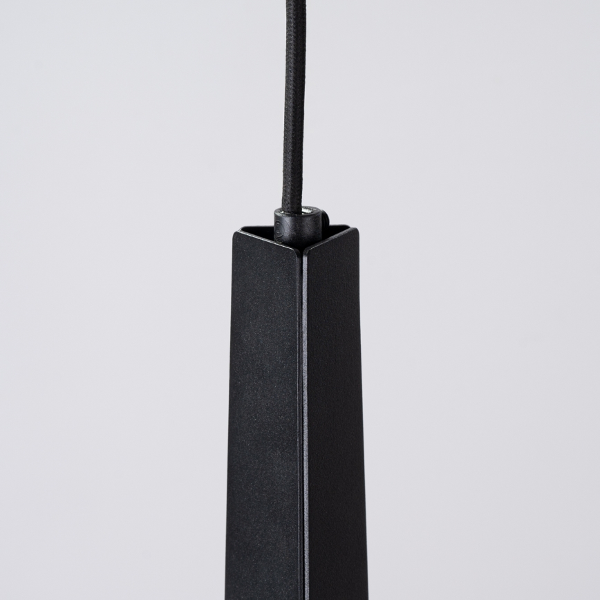 Kattokruunu johdossa PRYSM 1xG9/8W/230V musta