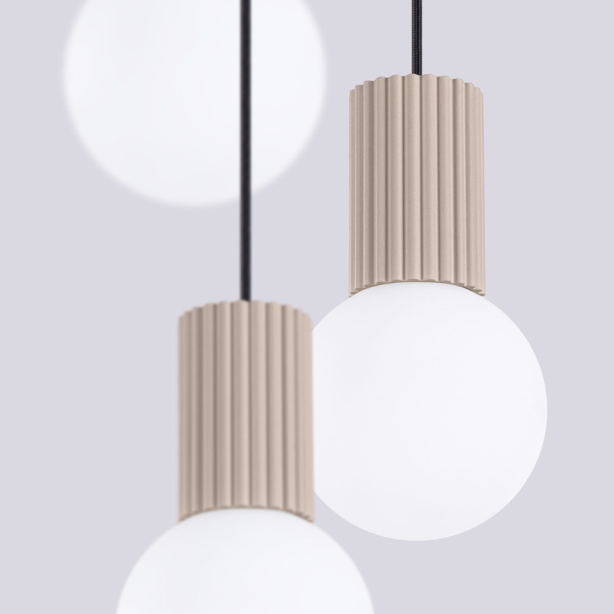 Kattokruunu johdossa HALO 3xG9/8W/230V halkaisija 25 cm beige