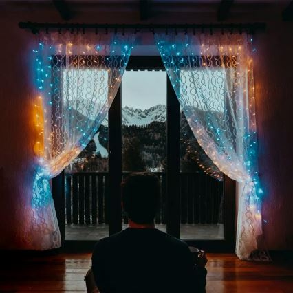 Twinkly - LED RGBW Himmennettävä ulko Valoverho CURTAIN 210xLED 6,1m IP44 Wi-Fi